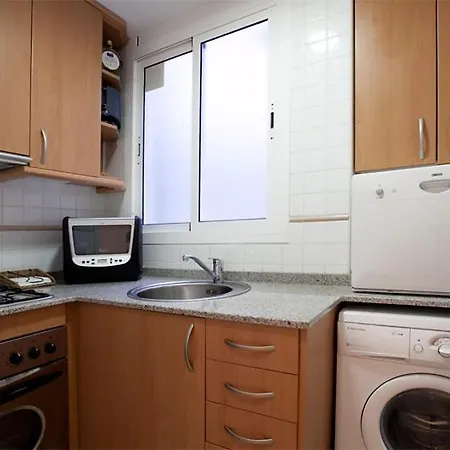 Rentbcn Gracia Jardinets Apartment
